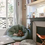 Cosy Studio Near Montmartre
